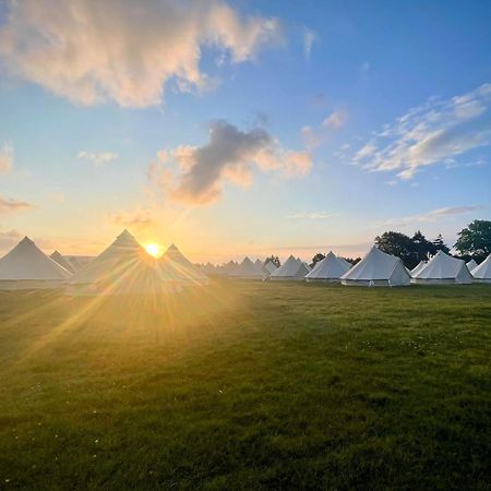 Nine Yards Bell Tents At The Tt - Каслтаун Экстерьер фото